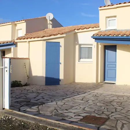 Maison 4 Pièces à Saint-denis-d'oléron, 6 Couchages - Fr-1-246a-242 *