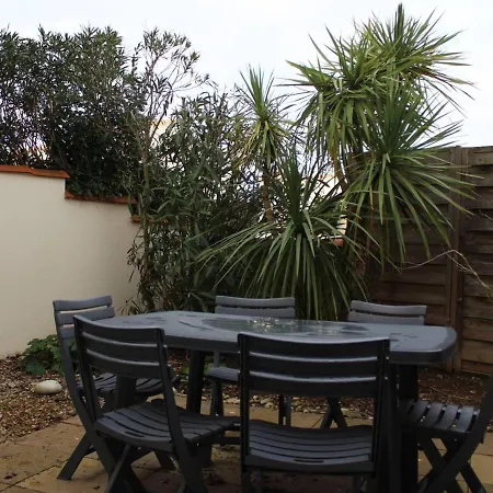 Ferienhaus Maison Familiale 4 Pieces A Saint-denis-d'oleron, Pres De La - Fr-1-246a-242