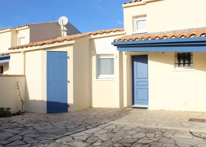 Maison Familiale 4 Pieces A Saint-denis-d'oleron, Pres De La - Fr-1-246a-242 度假居